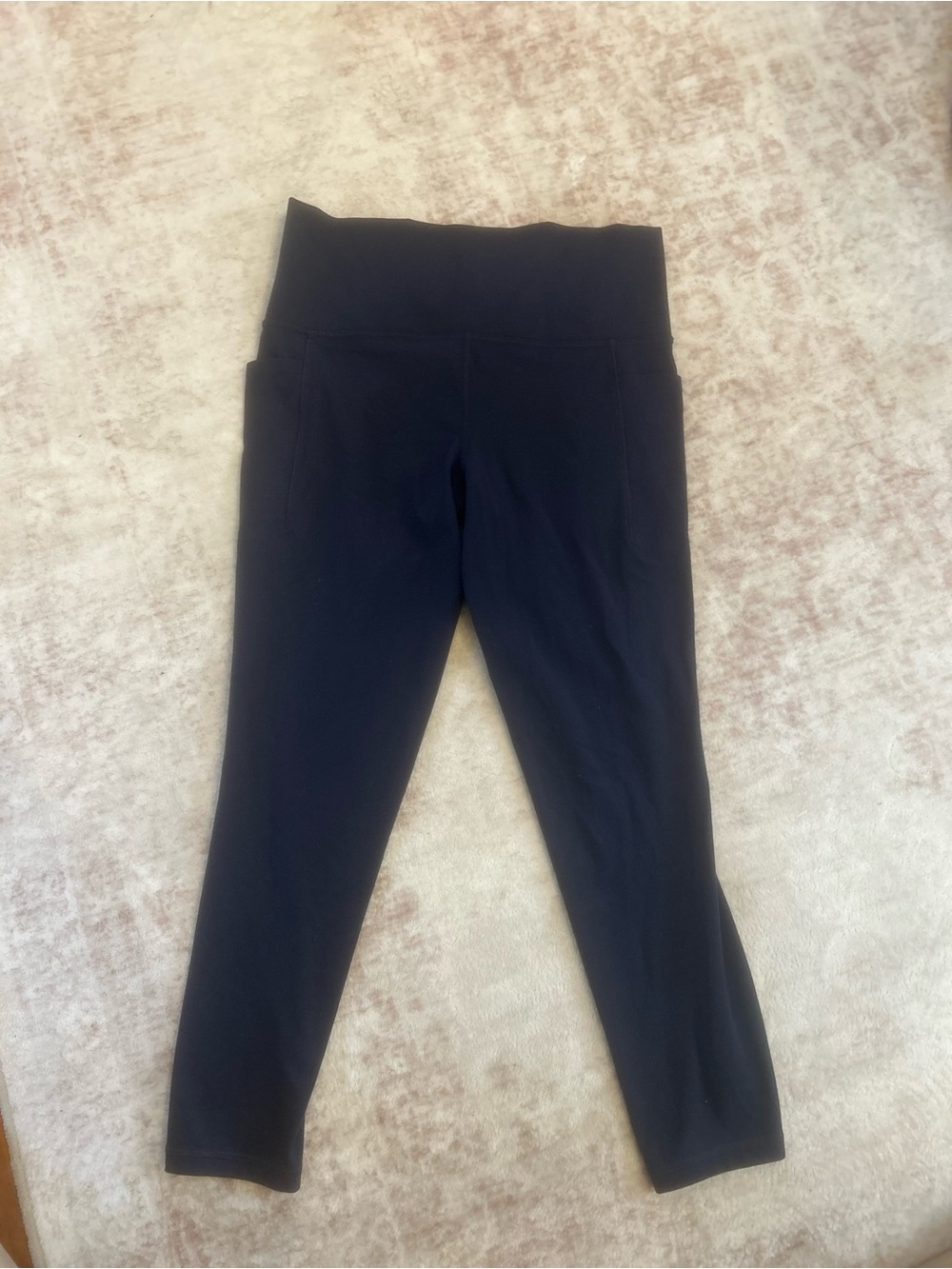 Athleta Salutation Stash 7/8 Tight Leggings
